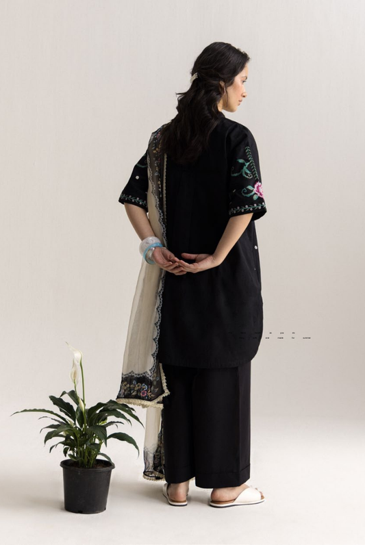 Coco by Zara Shahjahan Edit 26 Vol II Stitched Embroidered Lawn 3 Piece Suit-INES-6A
