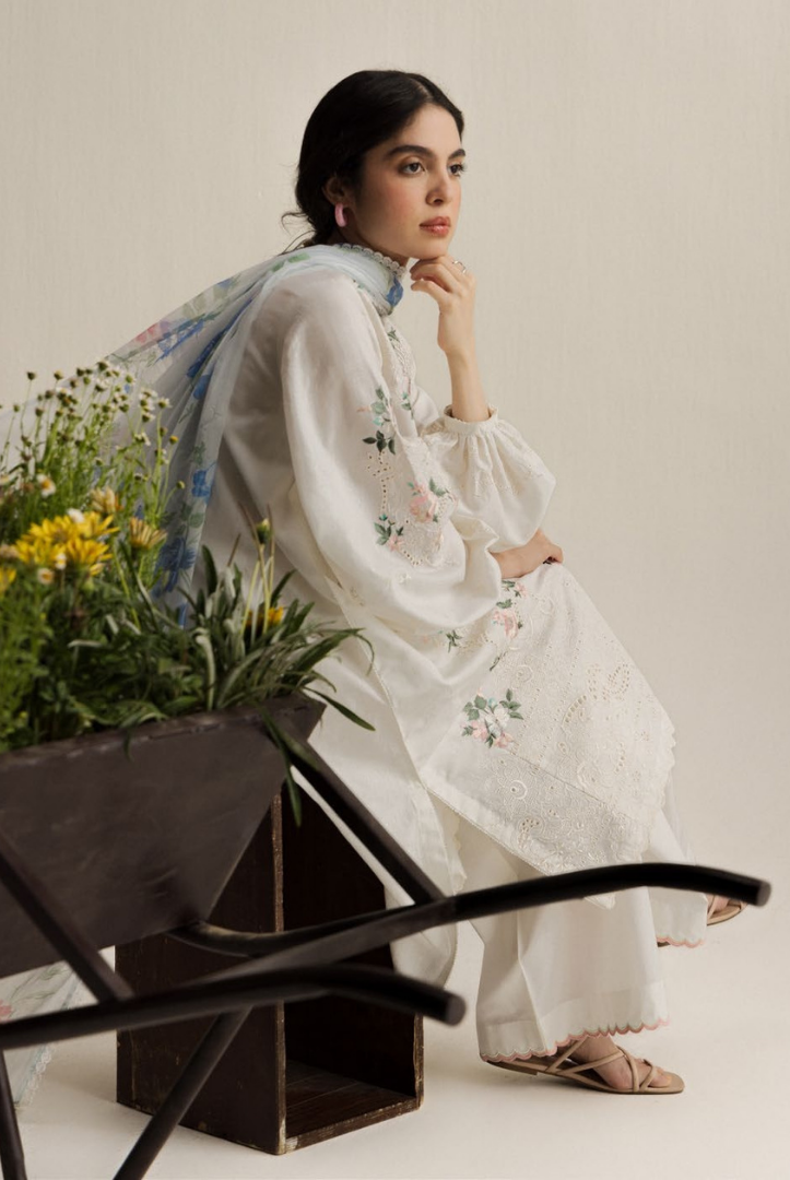 Coco by Zara Shahjahan Edit 26 Vol II Stitched Embroidered Lawn 3 Piece Suit-ARLO-7A