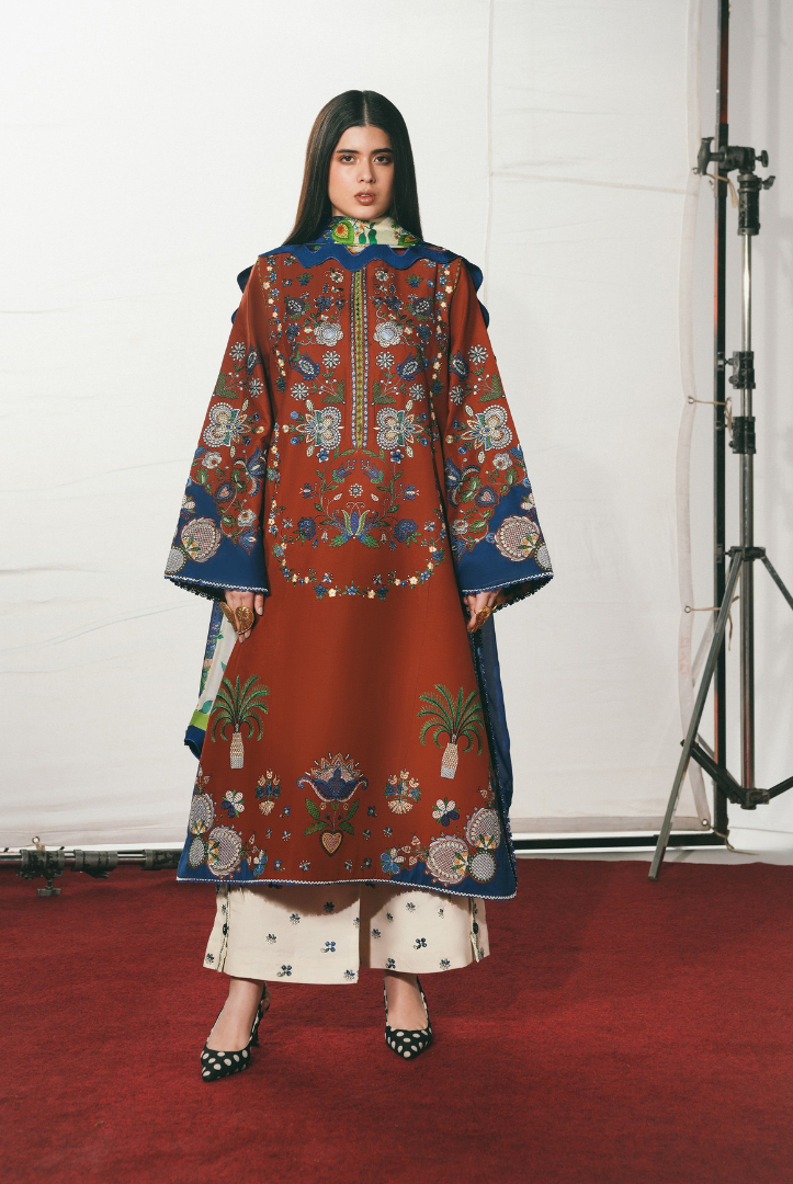 Hussain Rehar Jugnu – Stitched 3 Piece Embroidered Chiffon Suit-TAHMI