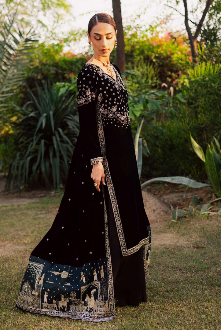 3 Piece Stitched Embroidered Velvet Suit with Shawl | Luxury Wedding Wear MAYA by Nureh
