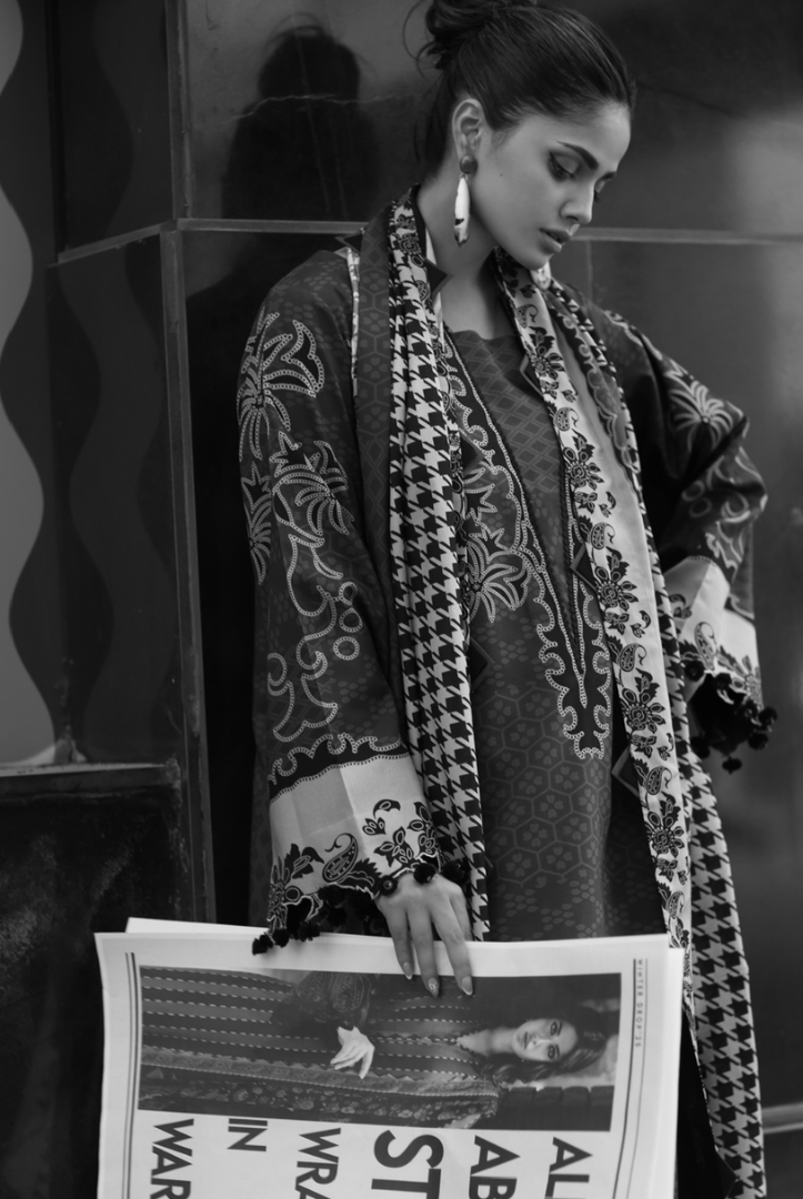 3 Piece Stitched Linen Collection C-Prints by Charizma