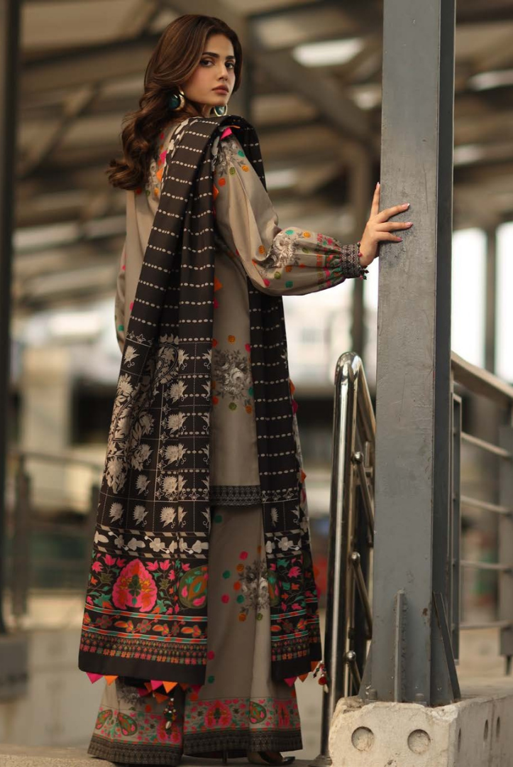 3 Piece Stitched Linen Collection C-Prints by Charizma