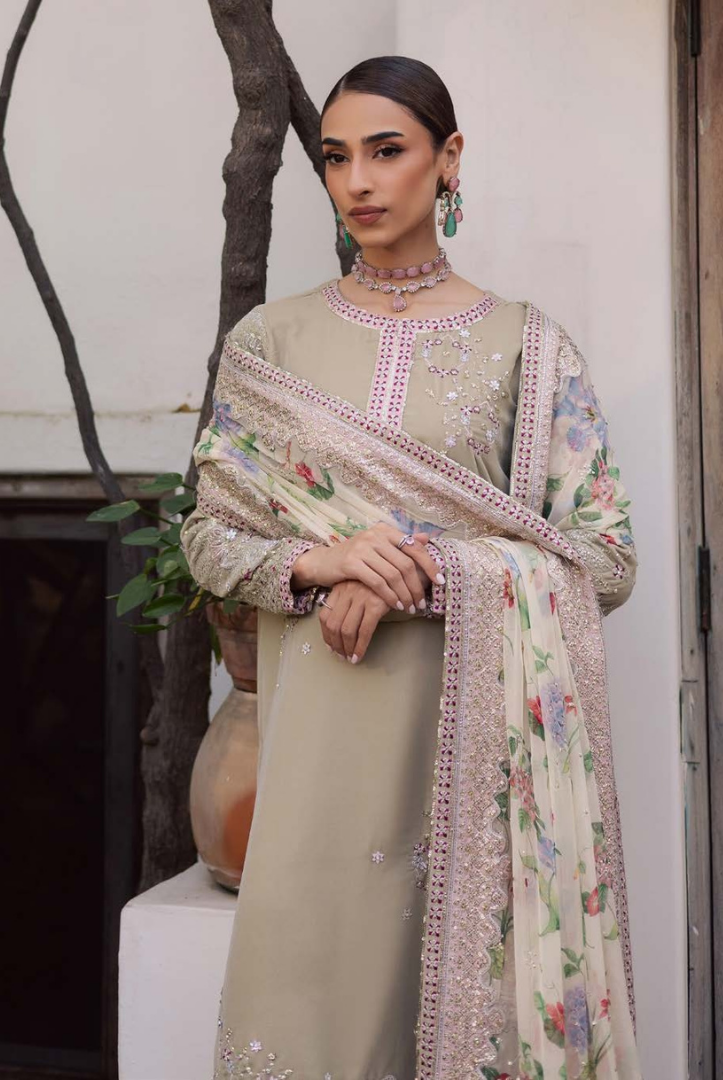 3 Piece Stitched Embroidered Velvet Suit with Shawl | Luxury Wedding Wear MAYA by Nureh