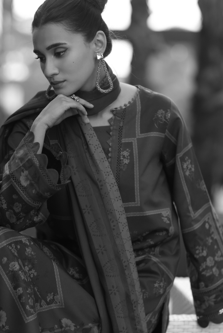 3 Piece Stitched Linen Collection C-Prints by Charizma